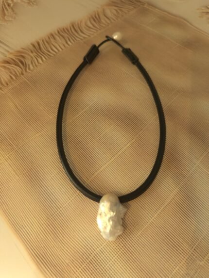 Noir Freshwater Pearl Necklace 2