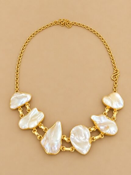 Pearl Drift Statement Choker 2